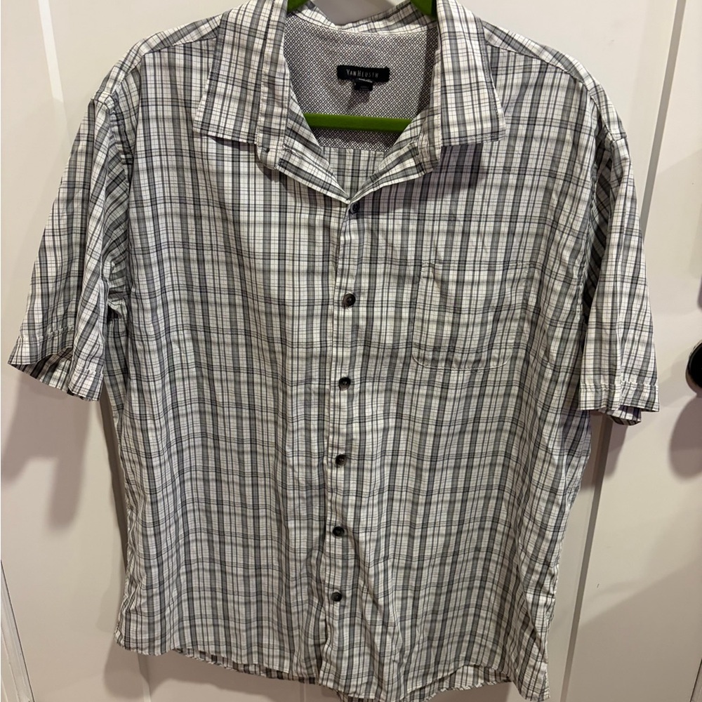 Van Heusen Men's Gray and White Checkered Shirt